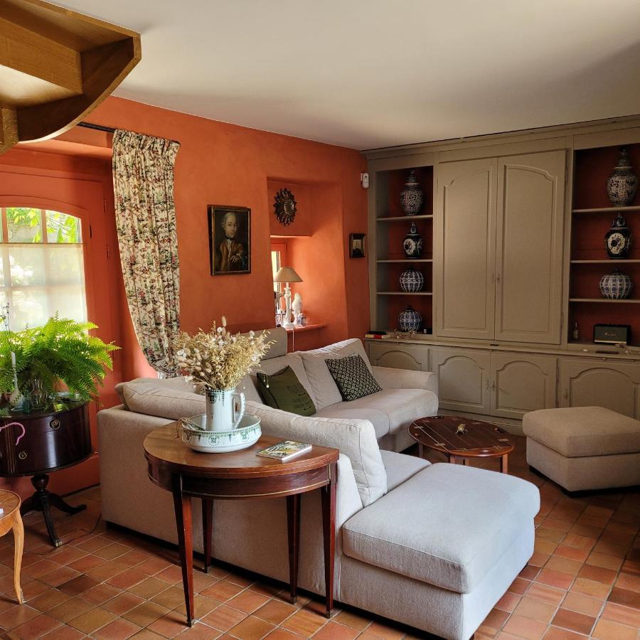 Gite De Charme Au Manoir Du Plessis-Quinquis Sainte-Seve Eksteriør billede